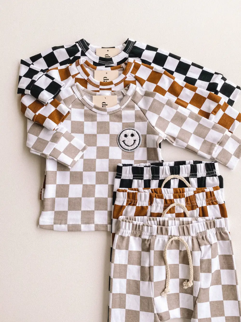 checkered smiley patch set