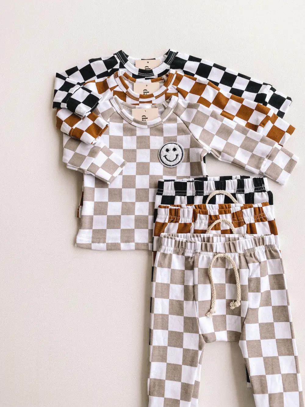 checkered smiley patch set